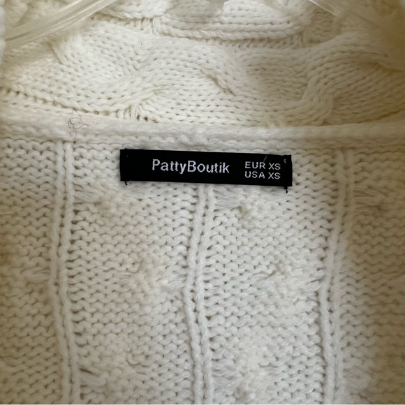 PattyBoutik Women’s White Cashmere Cardigan Size X-Small - Picture 2 of 8